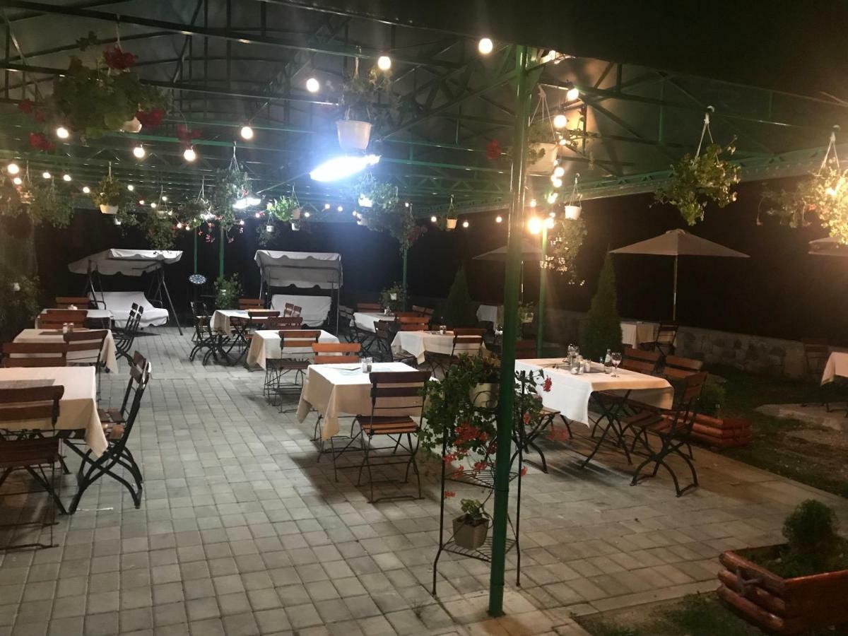 Hotel Iasicon Lacu Rosu Luaran gambar