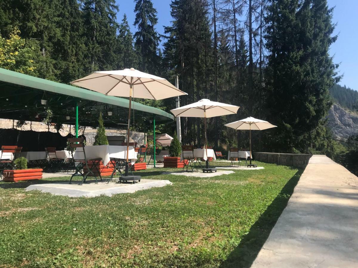 Hotel Iasicon Lacu Rosu Luaran gambar